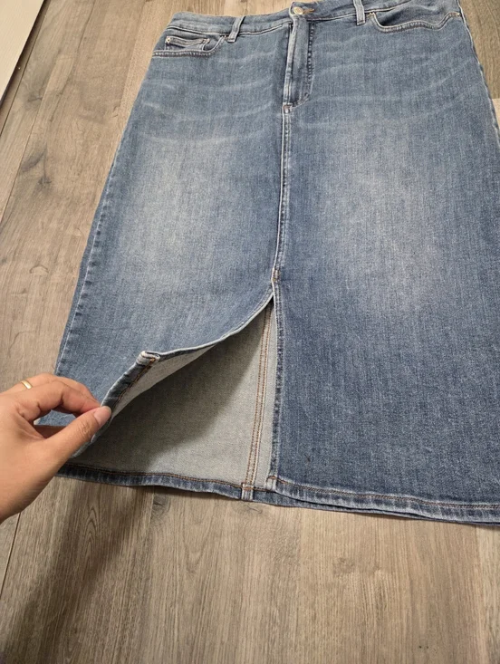 Ricki's Cotton Blend Blue Denim Midi Skirt - Picture 3 of 8